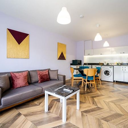 Sunny Apartment In Studentski Grad, Behind Unss Sofía Exterior foto