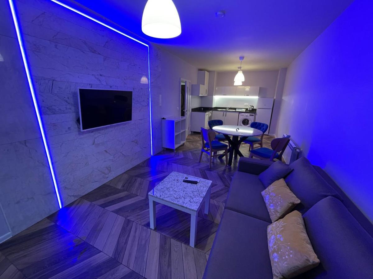 Sunny Apartment In Studentski Grad, Behind Unss Sofía Exterior foto