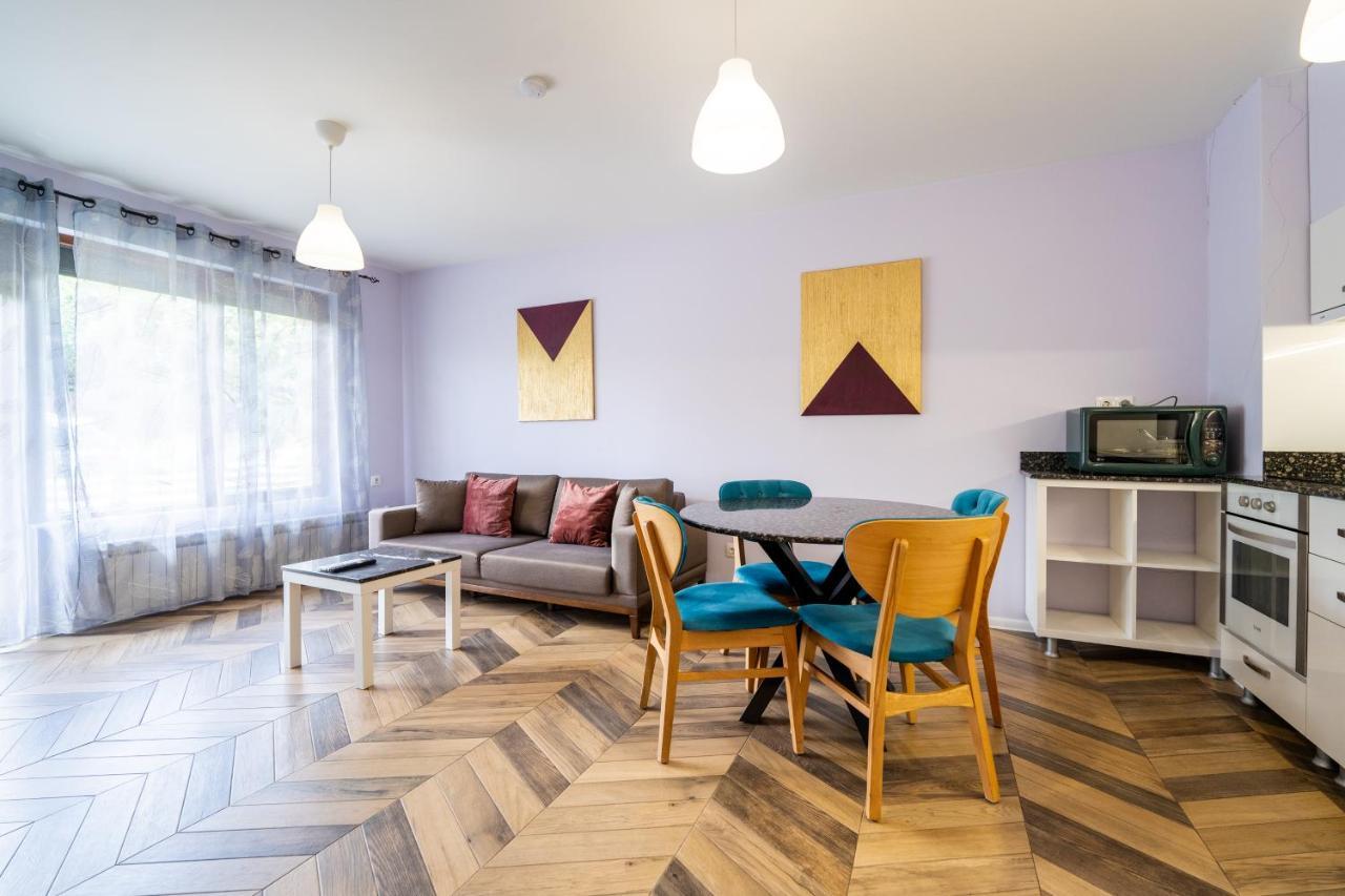 Sunny Apartment In Studentski Grad, Behind Unss Sofía Exterior foto